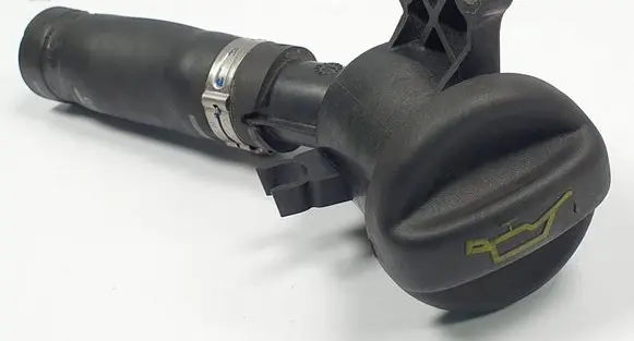 Land Rover Freelander 2 - LR2 Oil fill pipe 9685025880