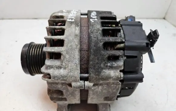 Peugeot Expert Generator/alternator 9810525380