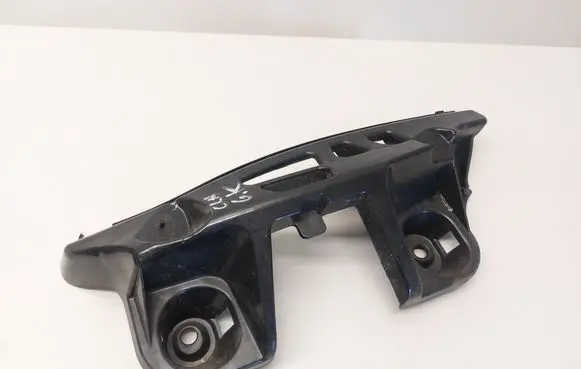 Mercedes-Benz CLA C117 X117 W117 Rear bumper mounting bracket A1178850765