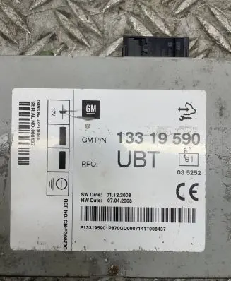 Opel Insignia A Antenna control unit 