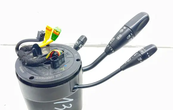 Mercedes-Benz CLK A209 C209 Wiper turn signal indicator stalk/switch A2035400862