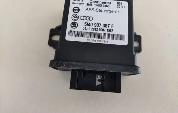 Volkswagen PASSAT B7 Light module LCM 5M0907357F