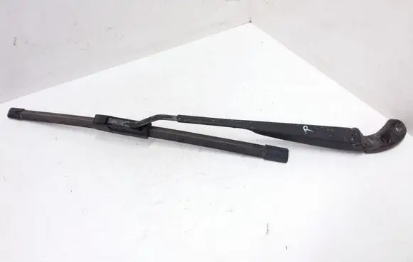 Mini One - Cooper R50 - 53 Front wiper blade arm 80005596