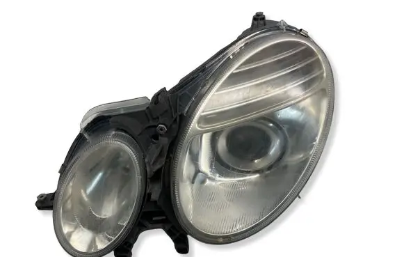 Mercedes-Benz E W211 Headlight/headlamp 16259100