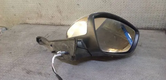 Peugeot 208 I Front door electric wing mirror 232673078