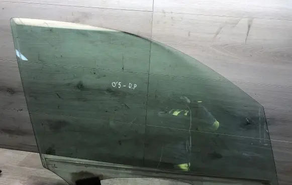 Audi Q5 SQ5 Front door window glass four-door 43R00043 DOT57M1502AS2