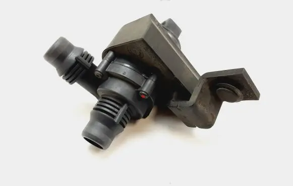 BMW 5 E60 E61 Electric auxiliary coolant/water pump 6917700 70207801 103785