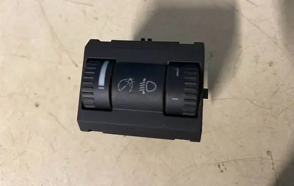 Skoda Octavia Mk2 (1Z) Headlight level height control switch 1Z0941333