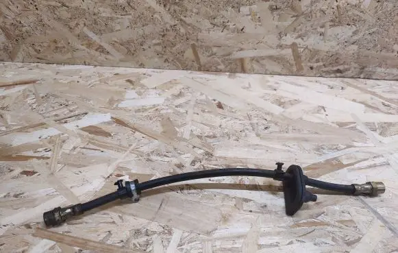Jaguar XK8 - XKR Brake booster pipe/hose 