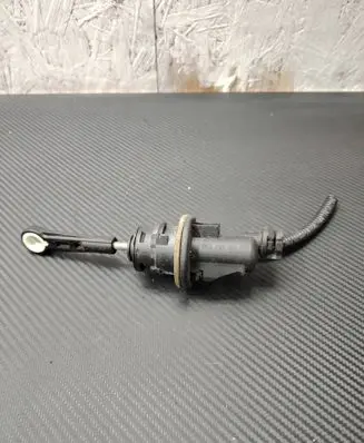 Audi A5 Sportback 8TA Clutch master cylinder 8K2721401E