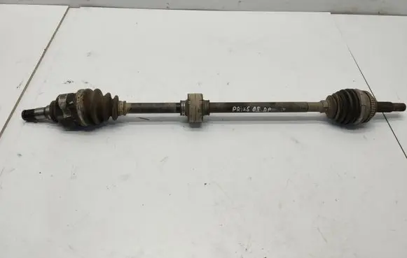 Toyota Prius (NHW20) Front driveshaft