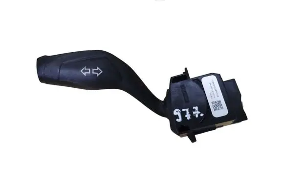 Ford Focus Indicator stalk AV6T13335AB