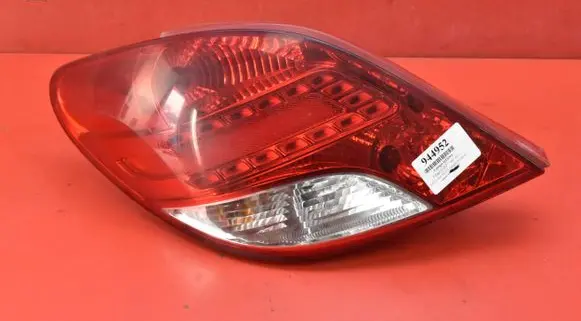 Peugeot 207 CC Rear/tail lights 9686566080-00