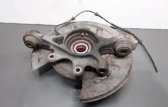 Land Rover Range Rover Sport L320 Rear wheel hub spindle/knuckle 