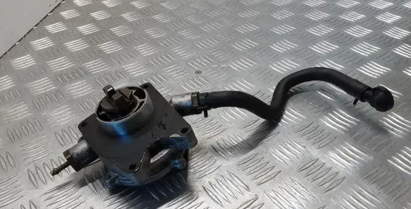 Vacuum pump