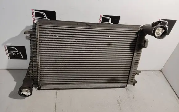 Volkswagen PASSAT B6 Intercooler radiator 3C0145803E L3650000