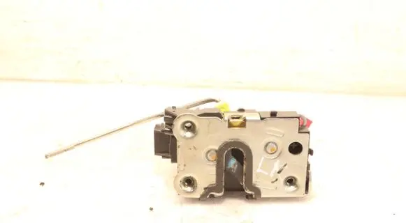 Dacia Dokker Front door lock