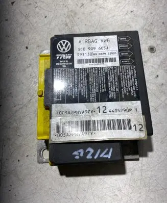 Volkswagen PASSAT B6 Airbag control unit/module 3C0909605J 4405290P 391130