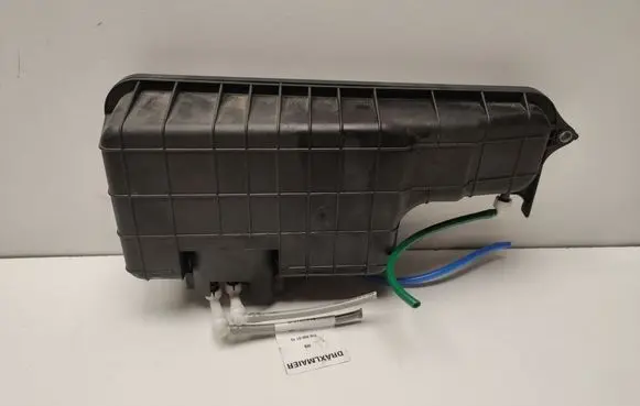 Mercedes-Benz CL C216 Other engine bay part A0008002219