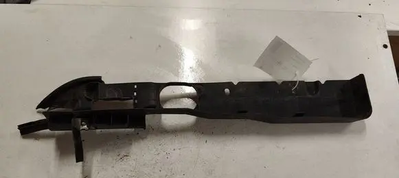 Ford Focus Fender mounting bracket 4M51A02476A