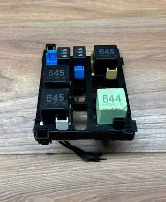 Volkswagen Golf Plus Fuse box set 7N0937503