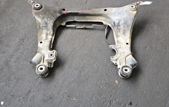 Volkswagen PASSAT B5.5 Front axle beam IMPRK1576943