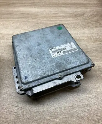 Peugeot 405 Engine control unit/module ECU 9619719480 0261200673