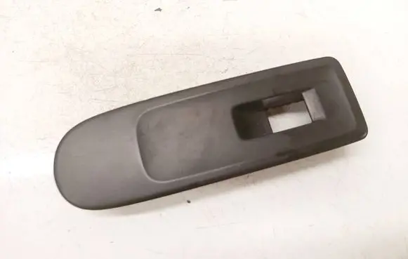 Volkswagen Golf VI Front door window switch trim 5K0867256