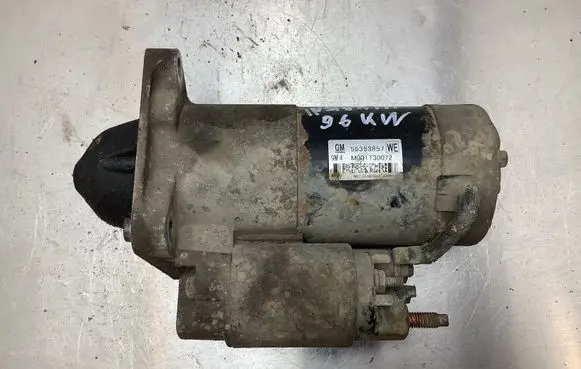 Opel Insignia A Starter motor 55353857 M001T30072