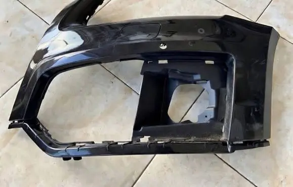 Audi Q5 SQ5 8R Front bumper corner part panel trim 8R0807107L
