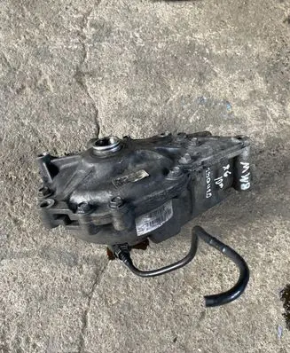 BMW X6 E71 Gearbox transfer box case 7552533 364