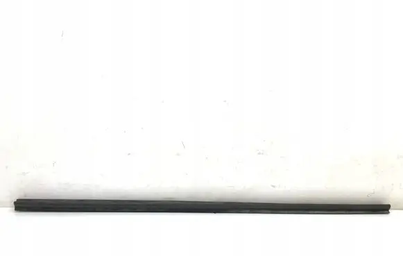 Mercedes-Benz E W213 Engine compartment rubber 