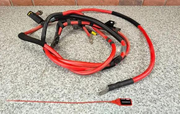 BMW X3 E83 Positive cable (battery) 3413402