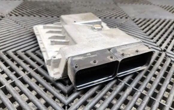 Audi Q7 4M Engine control unit/module 06E907425