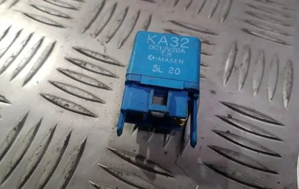 Mazda 626 Other relay ka32