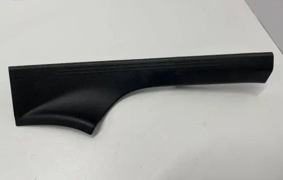 Mercedes-Benz CLS C257 Rear sill trim cover A2136808502