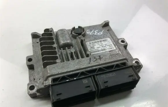 Ford Kuga I Other control units/modules DS7112B684UE P379