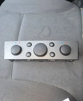 Opel Signum Air conditioning/heating control unit 5CC3200 13138196 69580002