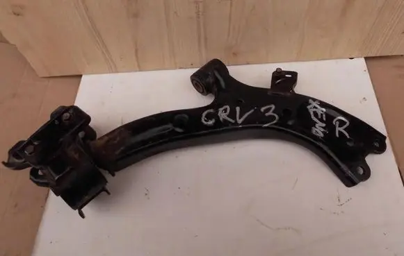 Honda CR-V Front lower control arm/wishbone 65566556