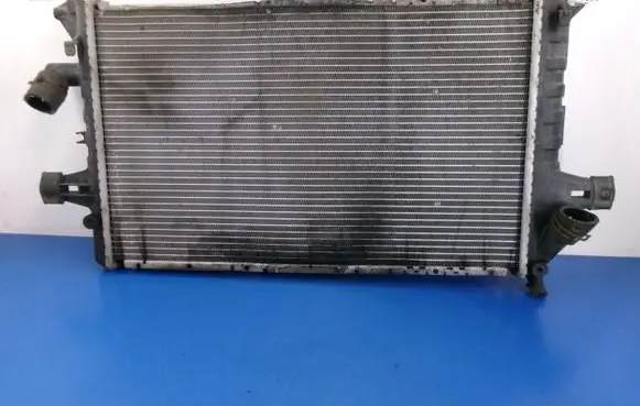 Opel Astra G Coolant radiator
