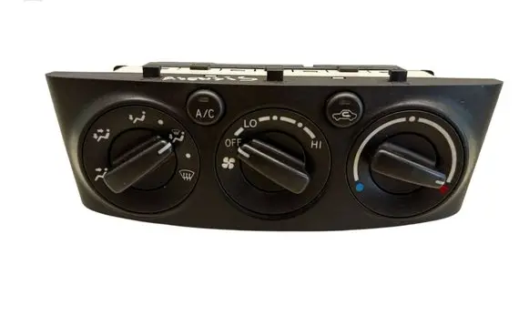 Toyota Avensis T250 Climate control unit 5590005240 MB1465704463
