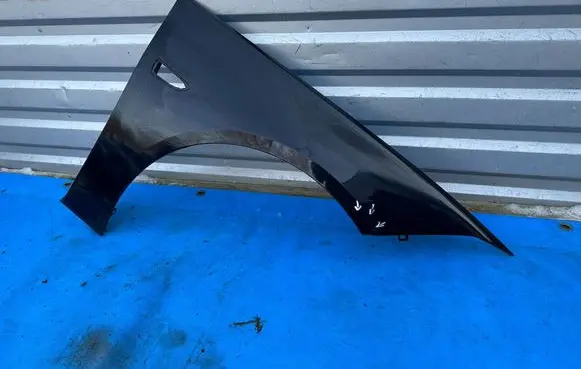 Opel Insignia B Fender