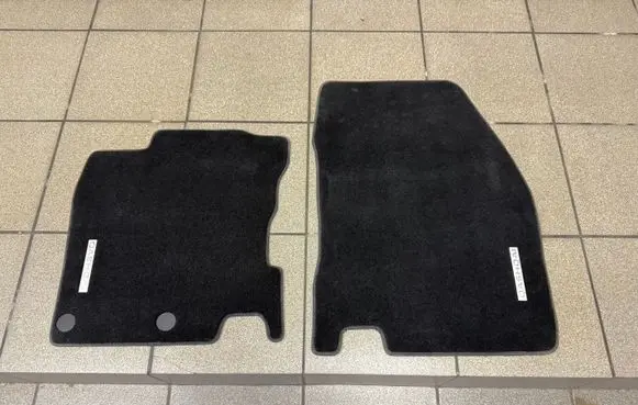 Nissan Qashqai Car floor mat set KE745HV082 100314204 D215