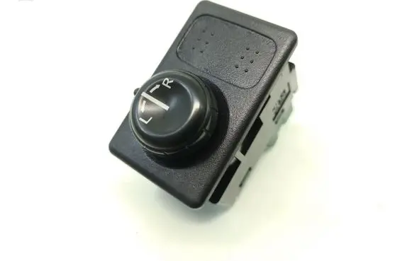 Nissan Primera Wing mirror switch
