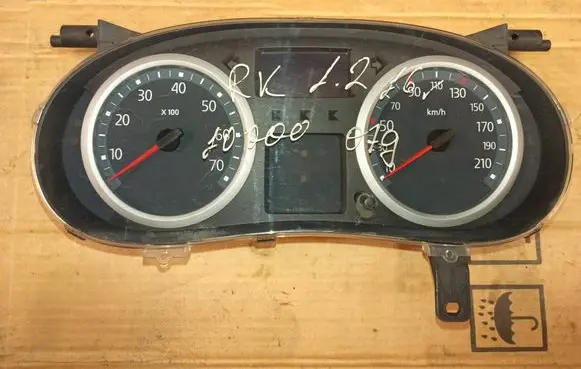 Renault Kangoo I Speedometer (instrument cluster) P8200336483 8200336483