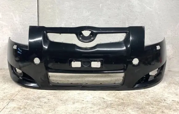 Toyota Auris 150 Front bumper 5215902690