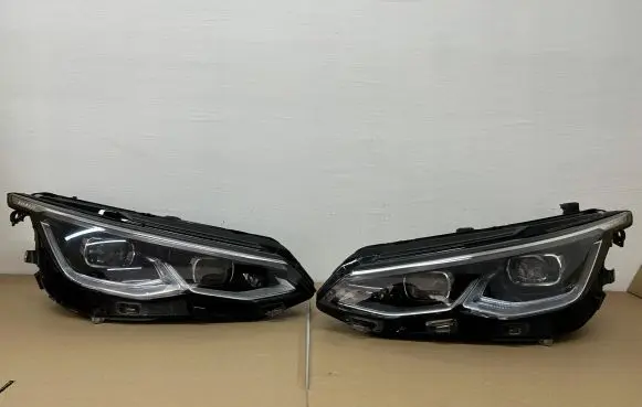 Volkswagen Golf VIII Headlight/headlamp 5H1941060