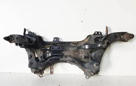 Toyota Auris 150 Front axle beam 