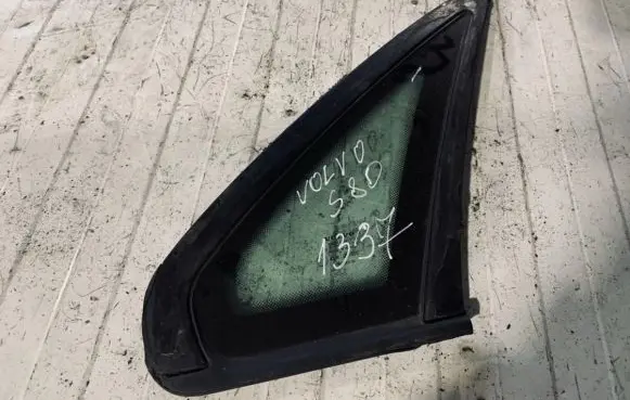 Volvo S80 Rear side window