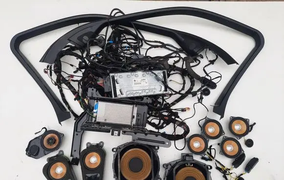 BMW X5 E70 Audio system kit 7842542 532501802 E7084741